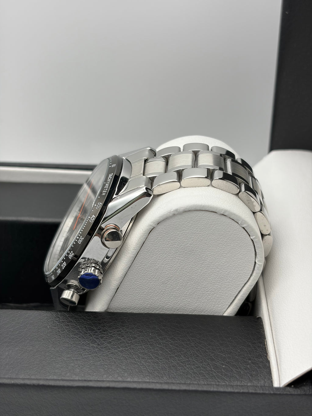 ORSGA 9117 Sport Luxury Style