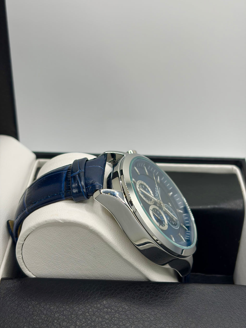 ORSGA OS-1369G Classic Chronograph Leather Watch